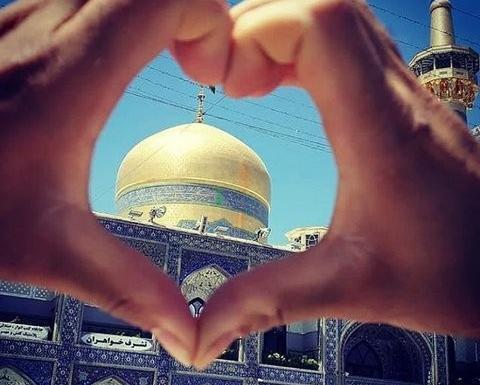 عکس حرم امام رضا با کبوتراش