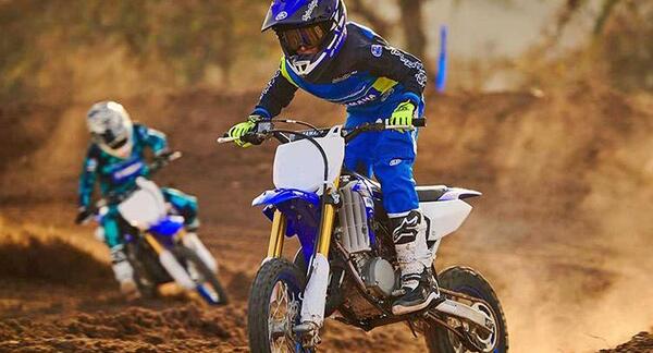 عکس موتور yz
