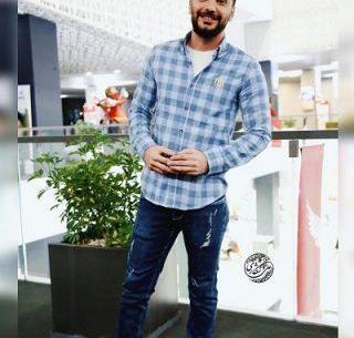 عکس زن محسن ایزی