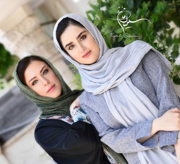 عکس مادر دختر چادری