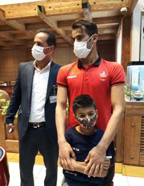 عکس ماشین عیسی آل کثیر