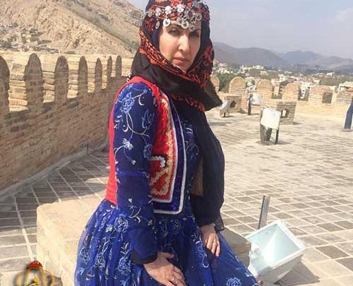 عکس عروس لری با لباس محلی