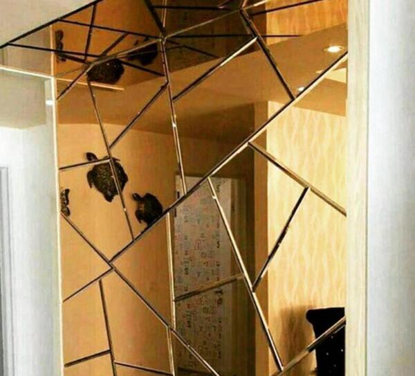 عکس لب آینه