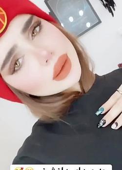 عکس ناخن نیکا فلاحی