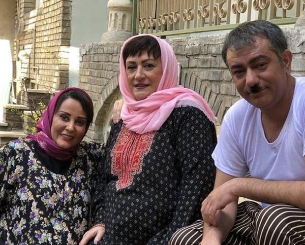 عکس مادر هولیا