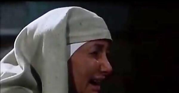 عکس گریه زلیخا