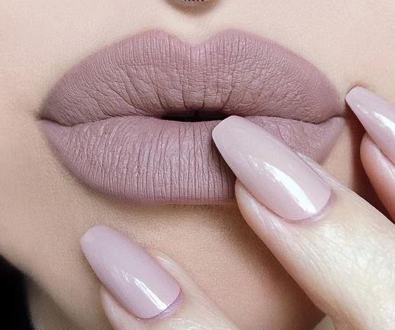 عکس ناخن و رژلب