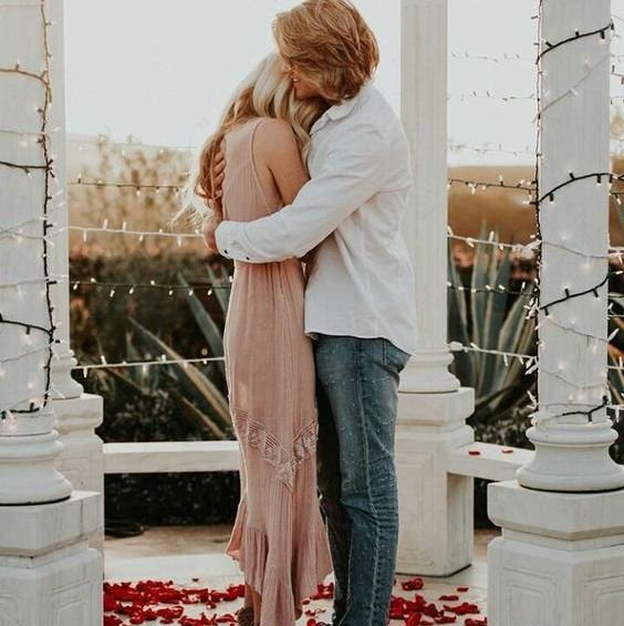 عکس های عاشقانه زیبای دونفره لب