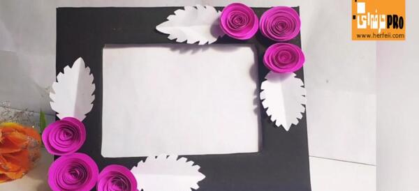 قاب عکس ساده با کاغذ رنگی