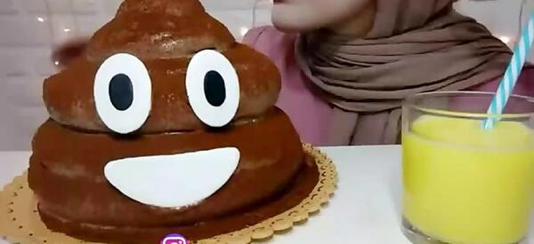 عکس کیک چاه دستشویی