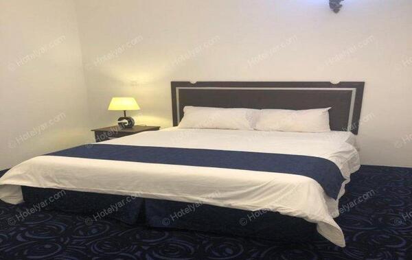 عکس هتل گامبرون کیش