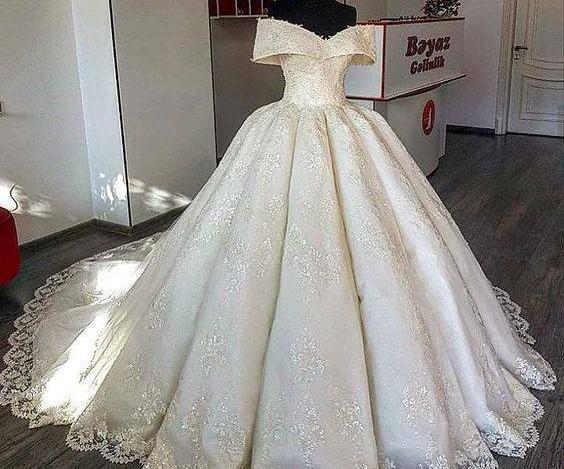 عکس لباس عروس یقه قایقی