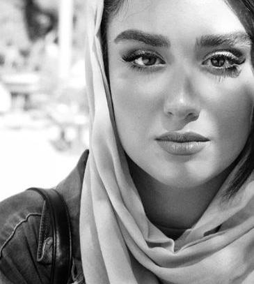 عکس سیاه و سفید صورت