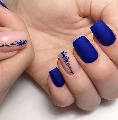 عکس کاشت ناخن آبی
