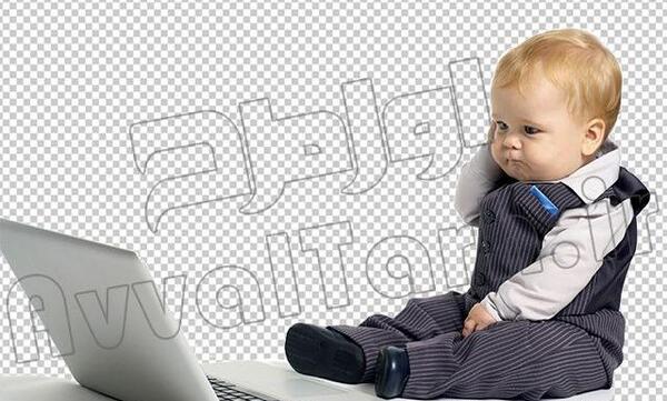 عکس نوزاد با لپ تاپ