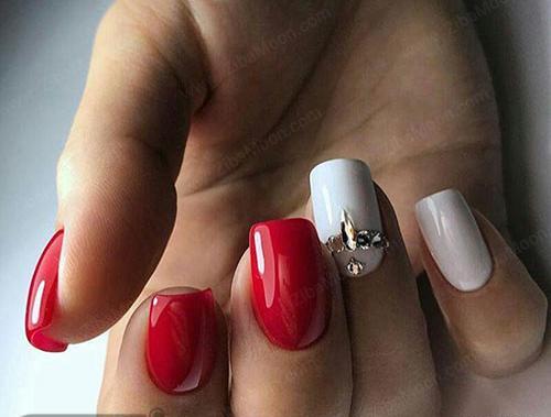 عکس ناخن قرمز ساده