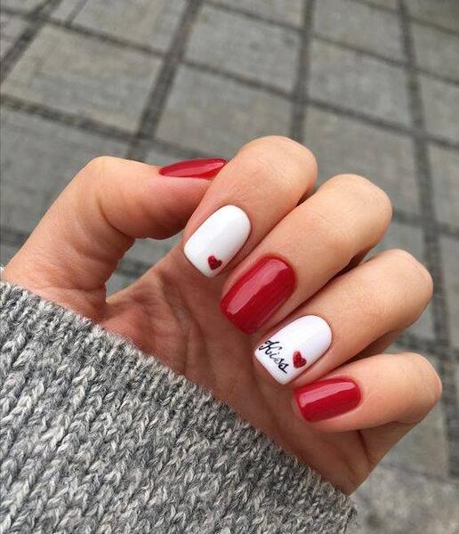 عکس ناخن قرمز ساده