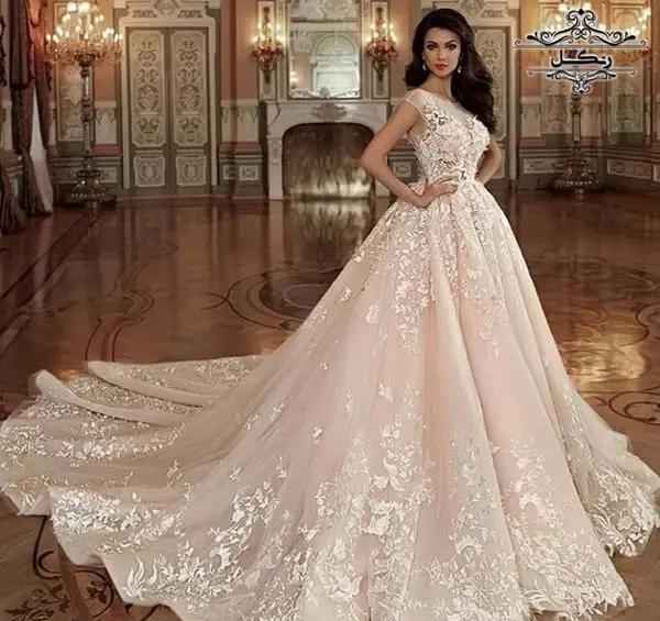 عکس لباس عروس صورتی زیبا