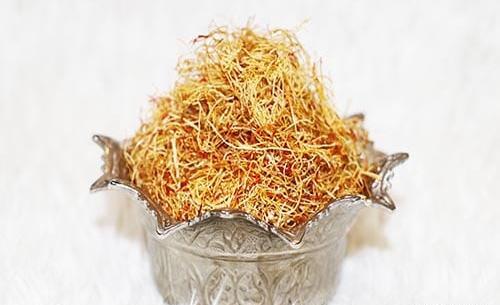 عکس ساقه زعفران