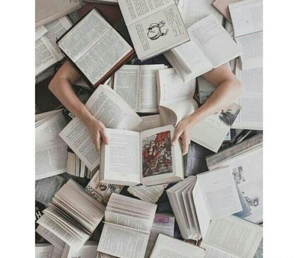 عکس کتاب برای پروفایل دخترونه