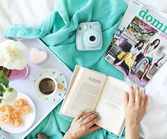 عکس کتاب برای پروفایل دخترونه