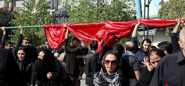 عکس ظهر عاشورا میدان امام حسین