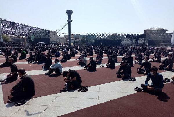 عکس ظهر عاشورا میدان امام حسین