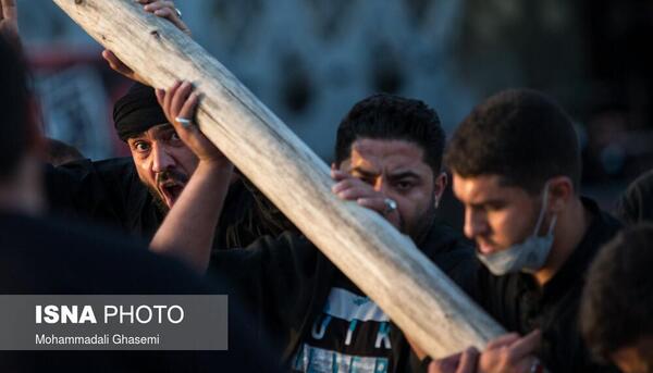 عکس ظهر عاشورا میدان امام حسین