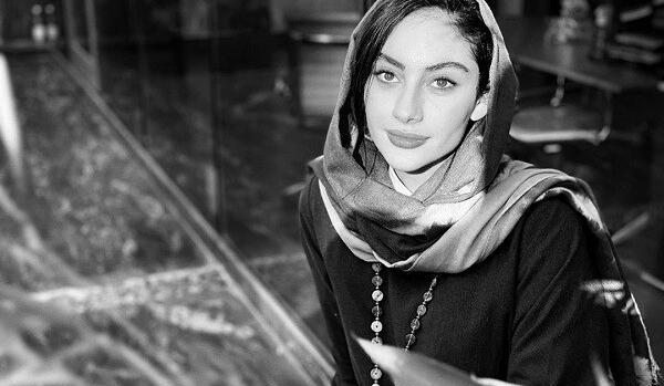 عکس سیاه سفید پروانه