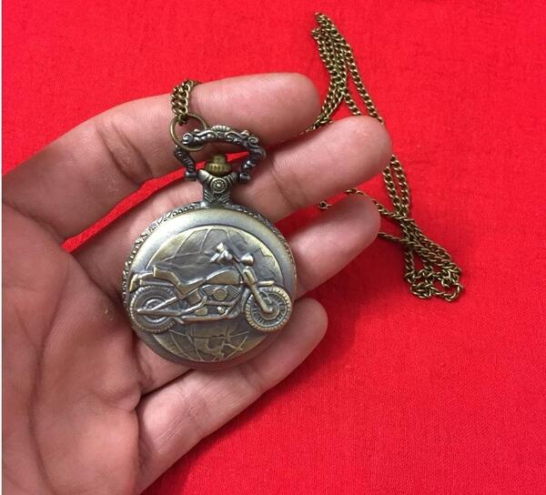 عکس ساعت گردنی
