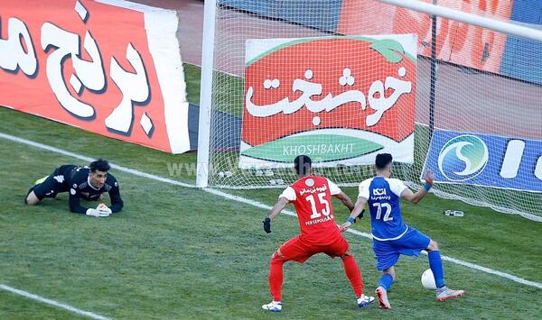 عکس ضد پرسپولیس 98