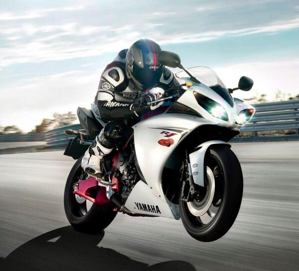 عکس موتور r1
