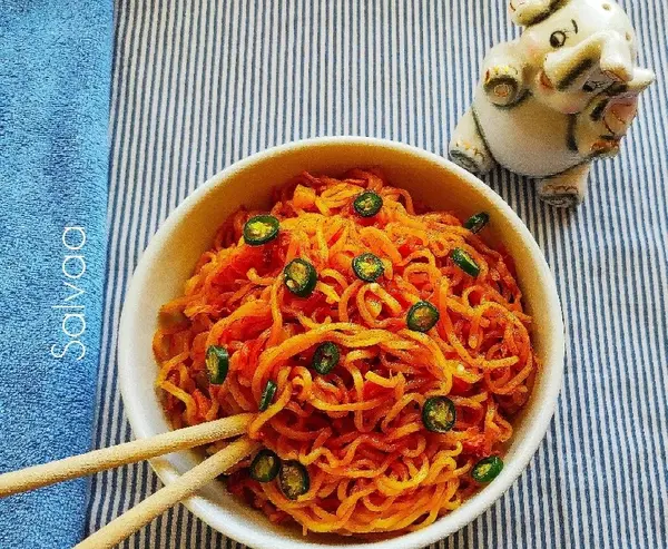 عکس غذا نودل