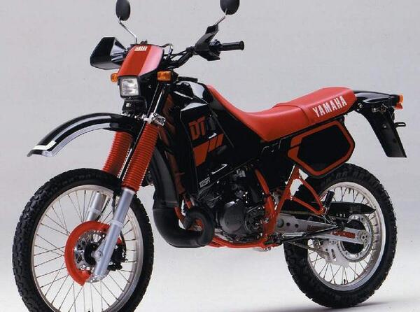 عکس موتور dt 250