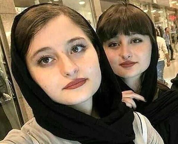 عکس سارا نیکا و خانواده اش