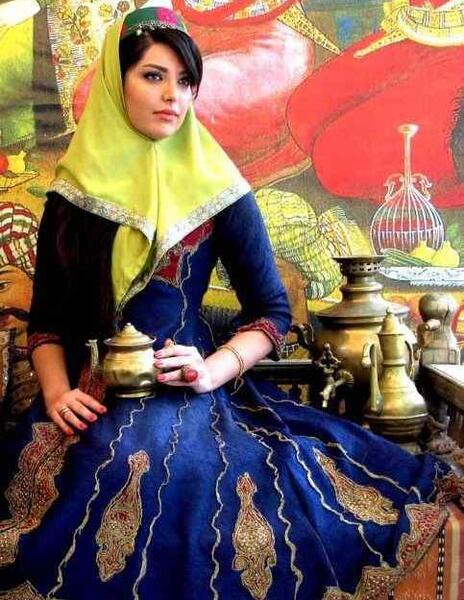 عکس زن لباس محلی