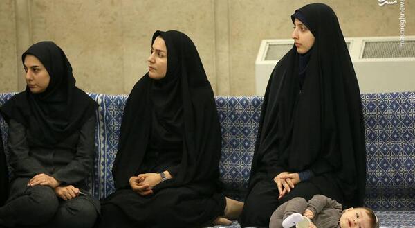 عکس مادر رهبر