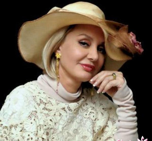 عکس قدیمی گوگوش با کلاه