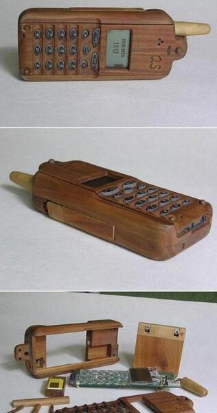 عکس گوشی چوبی