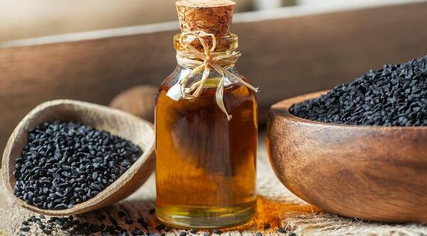 عکس روغن سیاه دانه