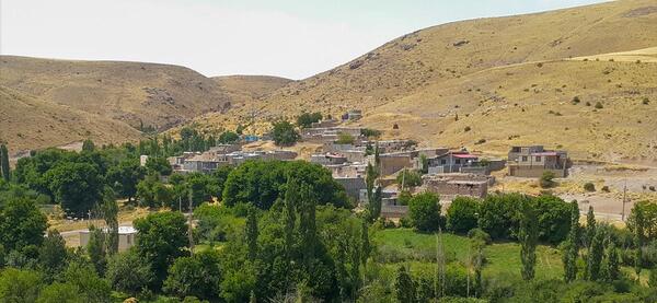 عکس روستا میانه