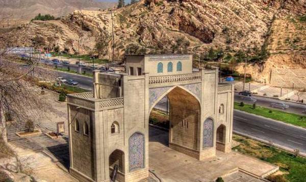 عکس قدیمی دروازه قران