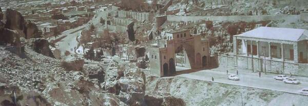 عکس قدیمی دروازه قران