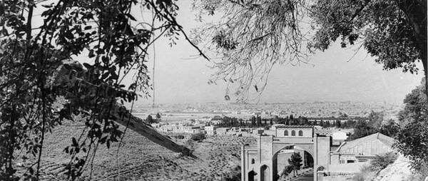 عکس قدیمی دروازه قران