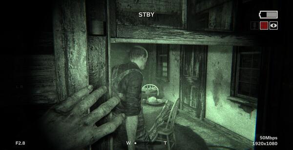 عکس بازی outlast