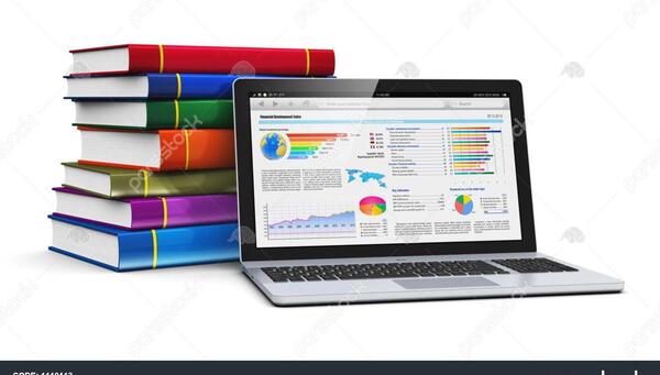 عکس لپ تاپ با کتاب