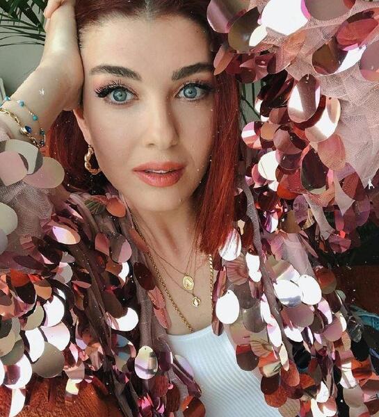 عکس واقعی ییلدیز در فیلم ستاره شمالی