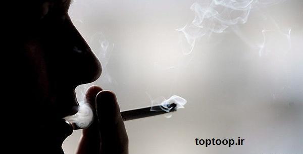 عکس سارا و نیکا در حال سیگار کشیدن