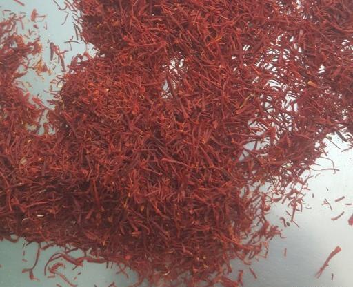عکس زعفران شکسته