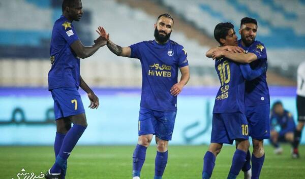 عکس فوتبال پرسپولیس استقلال